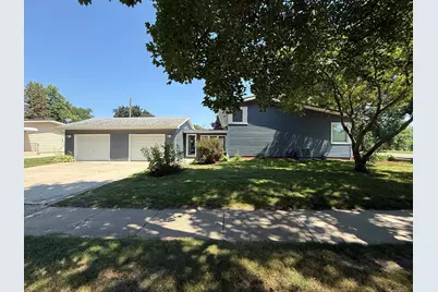1103 8 1/2 Street SE, Rochester, MN 55904 - Photo 2