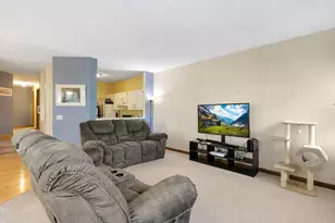 990 Kensington Trail, Eagan, MN 55123 - Photo 8