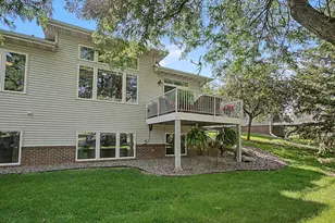 15139 Claret Cir, Rosemount, MN 55068 - Photo 4