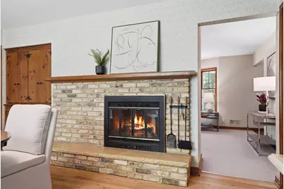 6930 Foxglove Circle, Excelsior, MN 55331 - Photo 8