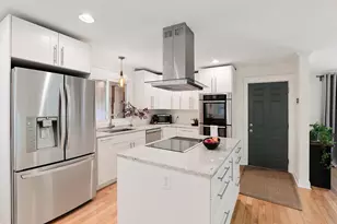 5500 Northwood Ridge, Bloomington, MN 55437 - Photo 8