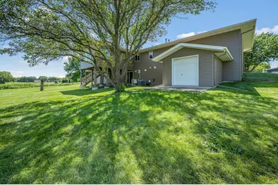 326 Fox Lake Avenue, Sherburn, MN 56171 - Photo 20