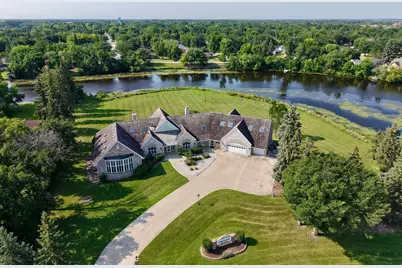 1020 Centennial Drive, Thief River Falls, MN 56701 - Photo 2