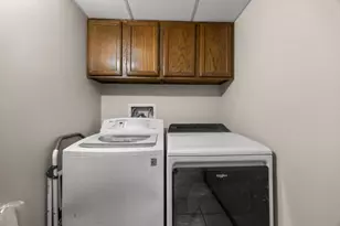 2275 Youngman Ave, Saint Paul, MN 55116 - Photo 18