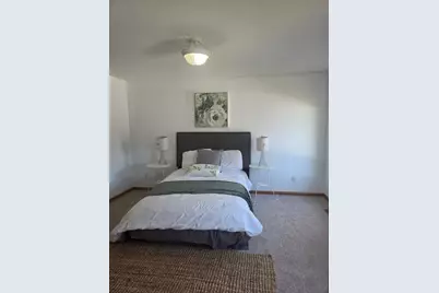 1911 Queens Drive, Woodbury, MN 55125 - Photo 16