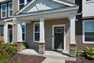 5202 Hampton St NE, Prior Lake, MN 55372 - Photo 4