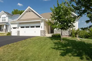 1237 Maple Ln, Carver, MN 55315 - Photo 2