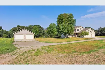 13480 271th Avenue NW, Elk River, MN 55330 - Photo 10