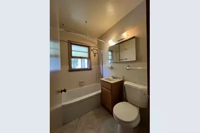 5902 Saint Albans Street N, Shoreview, MN 55126 - Photo 8