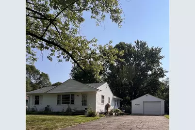 5902 Saint Albans Street N, Shoreview, MN 55126 - Photo 2
