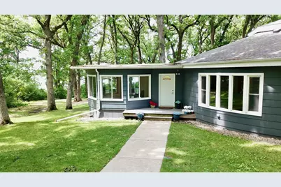 19093 610th Avenue, Litchfield, MN 55355 - Photo 2