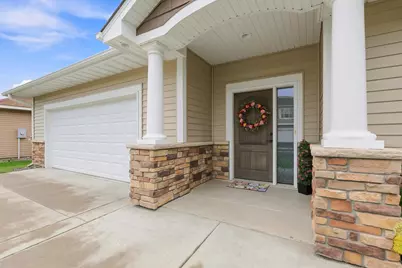 7170 Queens Court NE, Otsego, MN 55330 - Photo 2