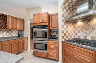529 Cedar Ln, Crookston, MN 56716 - Photo 4