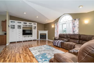529 Cedar Lane, Crookston, MN 56716 - Photo 8