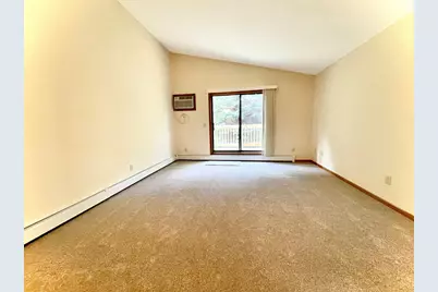 2000 108th Lane NW #203, Coon Rapids, MN 55433 - Photo 6