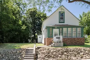 568 Lawson Ave W, Saint Paul, MN 55117 - Photo 30