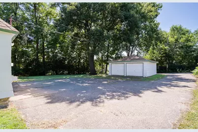 568 Lawson Avenue W, Saint Paul, MN 55117 - Photo 28