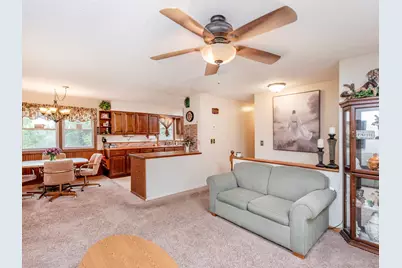 412 Water Street E, Cannon Falls, MN 55009 - Photo 8