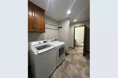 104 W Barck Avenue, Luverne, MN 56156 - Photo 18
