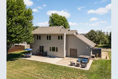 20511 Islandview Circle, Lakeville, MN 55044 - Photo 44