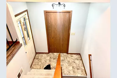2129 49th Way E, Inver Grove Heights, MN 55077 - Photo 2