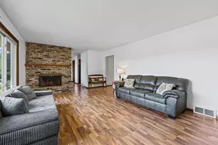 1319 30th St SE, Buffalo, MN 55313 - Photo 10