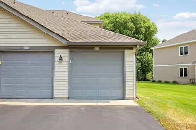 7244 Hunters Run #21D, Eden Prairie, MN 55346 - Photo 2
