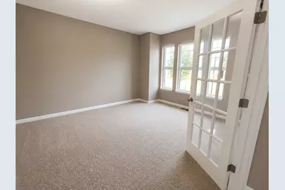6483 102nd Avenue N, Brooklyn Park, MN 55445 - Photo 4