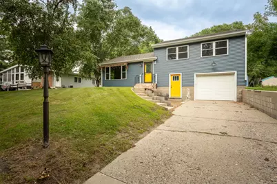 308 Fingal Drive, Alexandria, MN 56308 - Photo 2