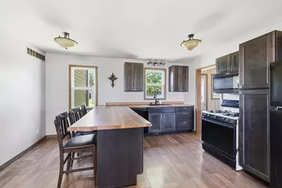 37524 County Road 15, Saint Peter, MN 56082 - Photo 8
