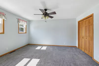 37524 County Road 15, Saint Peter, MN 56082 - Photo 20