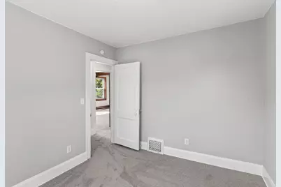 2346 Ferrant Place, Minneapolis, MN 55411 - Photo 22