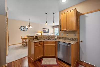 15030 Dunwood Trail, Apple Valley, MN 55124 - Photo 18