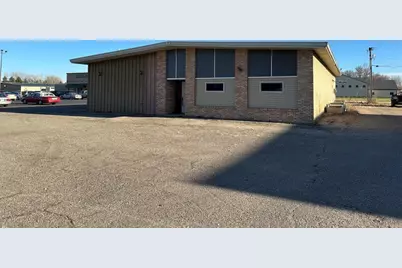 907 Saint Olaf Avenue N, Canby, MN 56220 - Photo 1