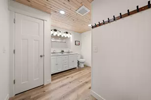 271 Eagle Ridge Dr, Roberts, WI 54023 - Photo 44