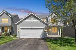211 Pine Hollow Dr, Circle Pines, MN 55014 - Photo 2