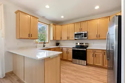 211 Pine Hollow Drive, Circle Pines, MN 55014 - Photo 8