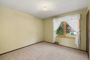6385 Acorn Rd, Mound, MN 55364 - Photo 18