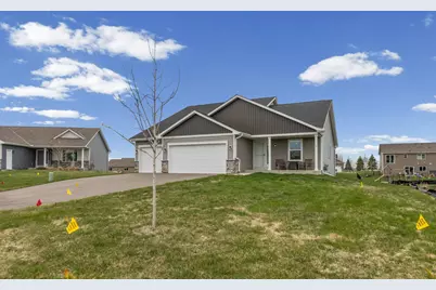 909 Emily Court NE, Montgomery, MN 56069 - Photo 4