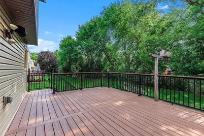 9918 Kiwi Avenue N, Brooklyn Park, MN 55443 - Photo 44