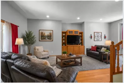 9918 Kiwi Avenue N, Brooklyn Park, MN 55443 - Photo 2
