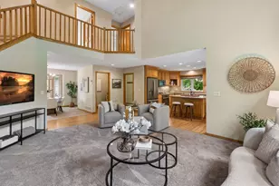 2240 Thrushwood Cir, Victoria, MN 55386 - Photo 24
