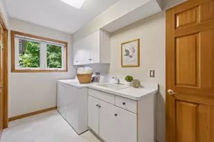 2240 Thrushwood Cir, Victoria, MN 55386 - Photo 40