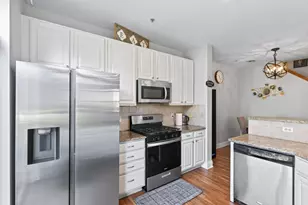 5100 Holly Ln N, Plymouth, MN 55446 - Photo 8