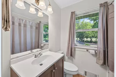 725 California Avenue E, Saint Paul, MN 55106 - Photo 6