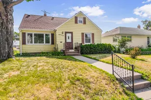 1568 Atlantic St, Saint Paul, MN 55106 - Photo 1
