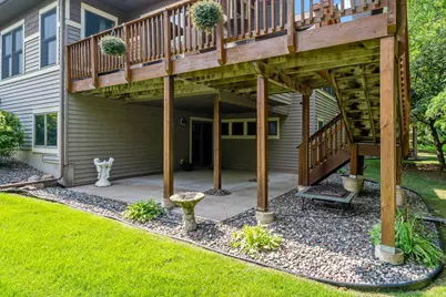 1371 Holly Avenue N, Oakdale, MN 55128 - Photo 40