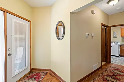 1371 Holly Avenue N, Oakdale, MN 55128 - Photo 4