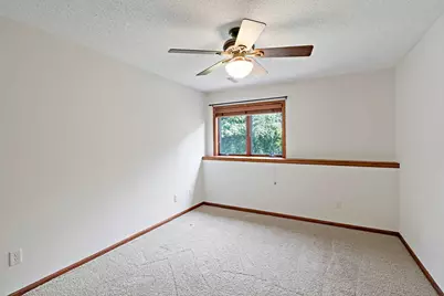 1371 Holly Avenue N, Oakdale, MN 55128 - Photo 30