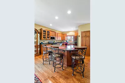 1371 Holly Avenue N, Oakdale, MN 55128 - Photo 6